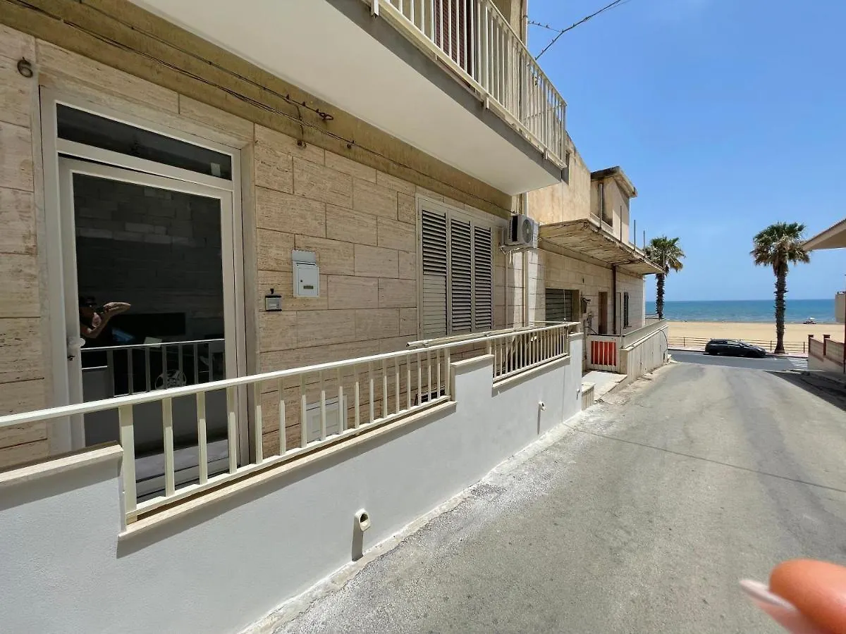 Casa Vacanze “U Cavaleri “ Villa Pozzallo Italy